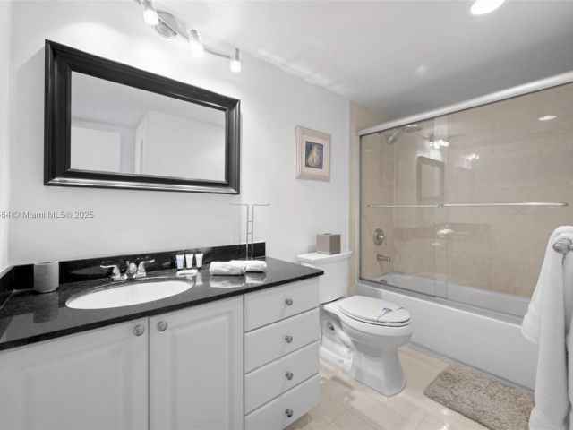 Продажа квартиры #1414 - фото 6501749