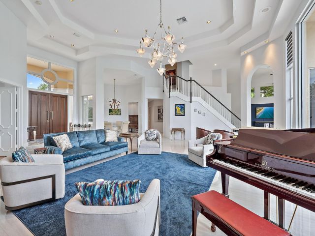 Продажа дома по адресу 8470 Egret Lakes Lane - фото 6503297