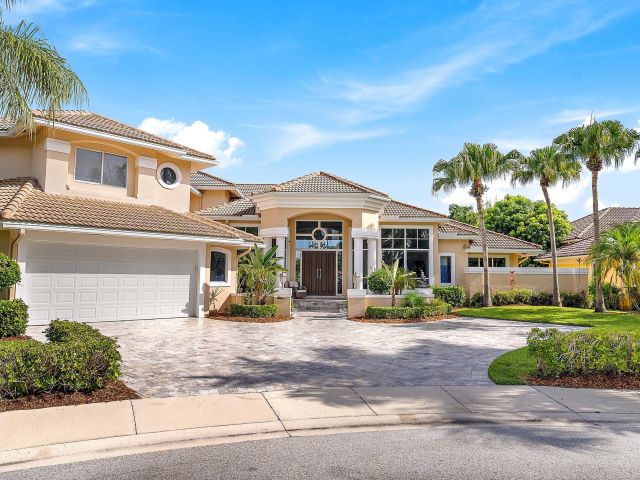 Продажа дома по адресу 8470 Egret Lakes Lane - фото 6503302