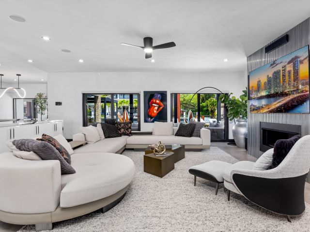 Продажа дома по адресу 839 NE Bay Isle Drive - фото 6694874