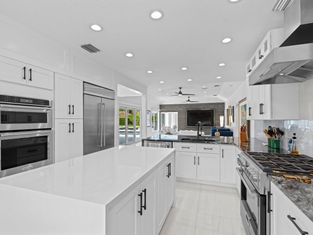 Продажа дома по адресу 2701 Tecumseh Drive - фото 6513992