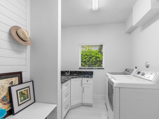 Продажа дома по адресу 2701 Tecumseh Drive - фото 6513994