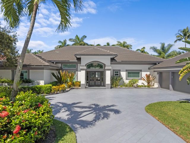 Продажа дома по адресу 2701 Tecumseh Drive - фото 6514004