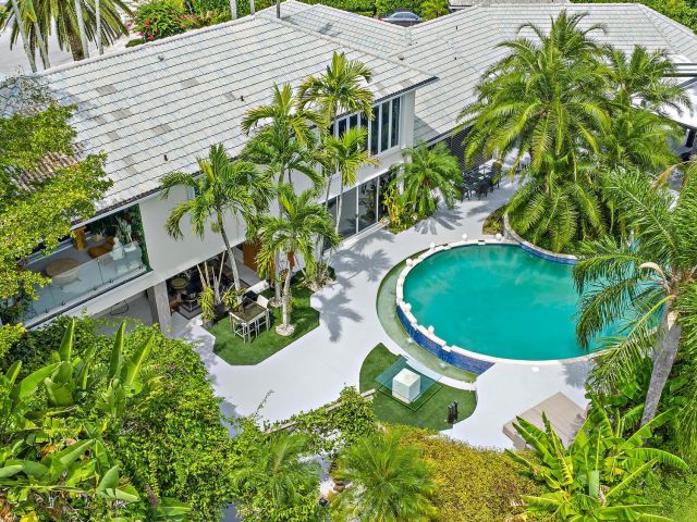 Продажа дома по адресу 8580 Egret Lakes Lane - фото 6533663