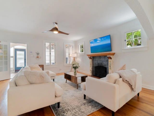 Продажа дома по адресу 321 Malverne Road - фото 6514062