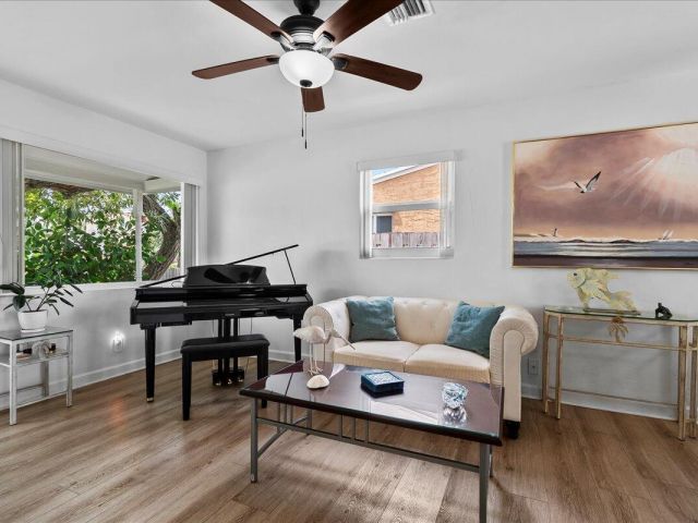 Дом в аренду по адресу 727 Bunker Road - фото 6513917