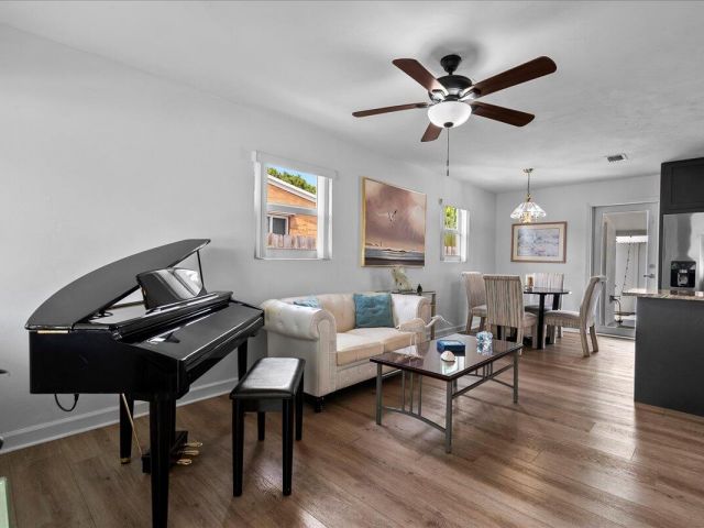 Дом в аренду по адресу 727 Bunker Road - фото 6513918