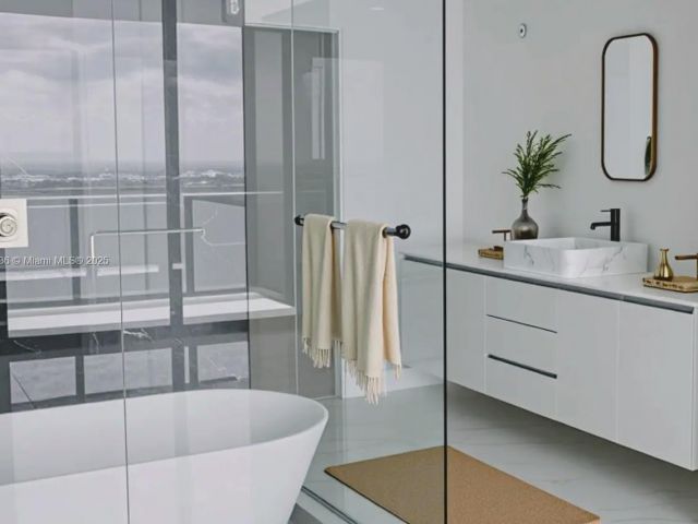 Продажа квартиры #5507 - фото 6552428