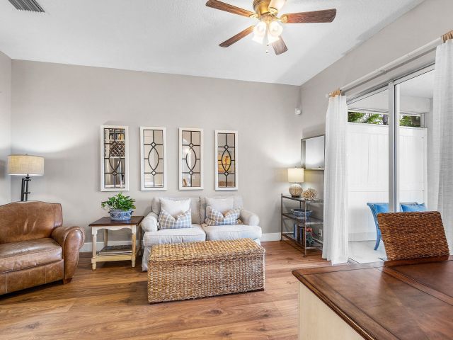 Продажа дома по адресу 2435 Curley Cut - фото 6545130