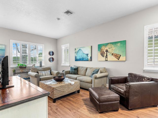 Продажа дома по адресу 2435 Curley Cut - фото 6545133