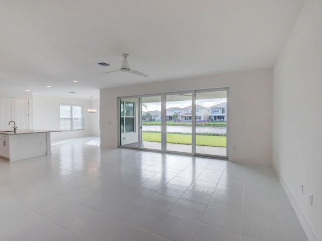 Продажа дома по адресу 9632 Highland Pointe Pass - фото 6539939