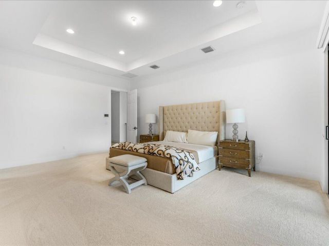 Дом в аренду по адресу 9093 Chauvet Way - фото 6514223