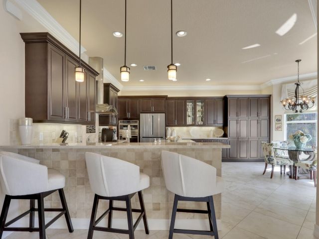 Продажа дома по адресу 11098 Lynwood Palm Way - фото 6514032