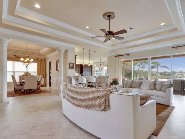 Продажа дома по адресу 11098 Lynwood Palm Way - фото 6514038