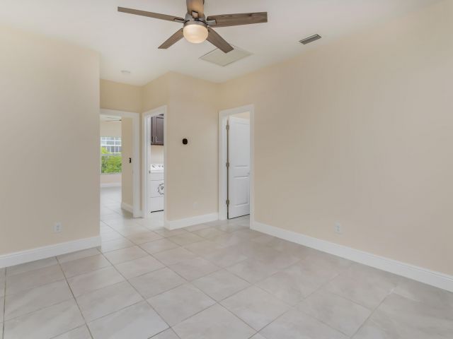 Дом в аренду по адресу 1857 Spoonbill Court - фото 6510468