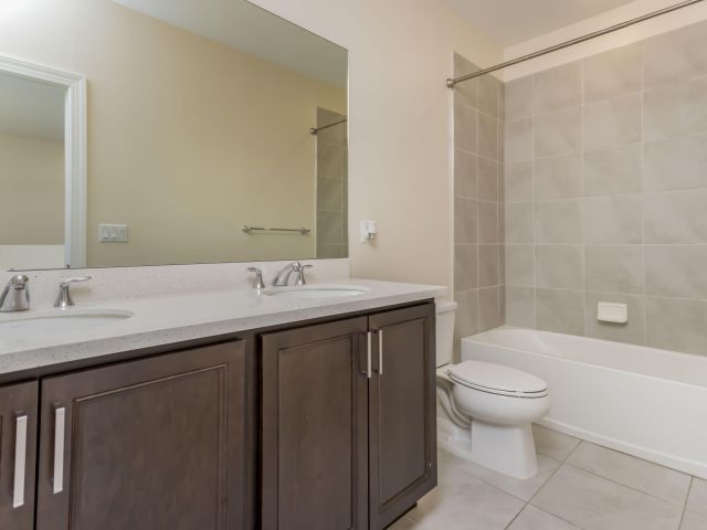 Дом в аренду по адресу 1857 Spoonbill Court - фото 6510473