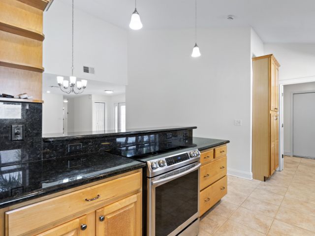 Дом в аренду по адресу 4545 Brandywine Drive - фото 6514124