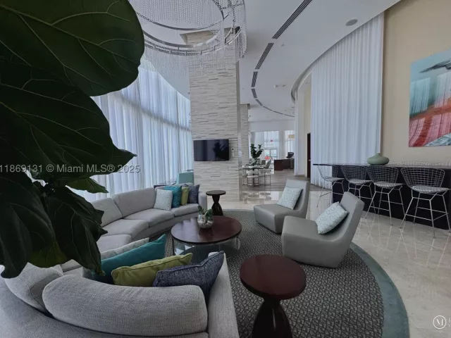 Квартира в аренду номер605 - фото 9033893