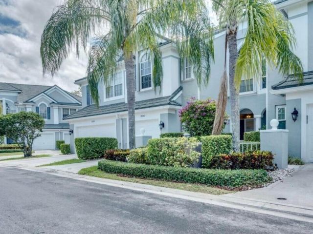 Дом в аренду по адресу 21542 St Andrews Grand Circle 30 - фото 6514171