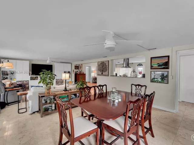 Продажа дома по адресу 1431 S Ocean Blvd #11 - фото 6544965