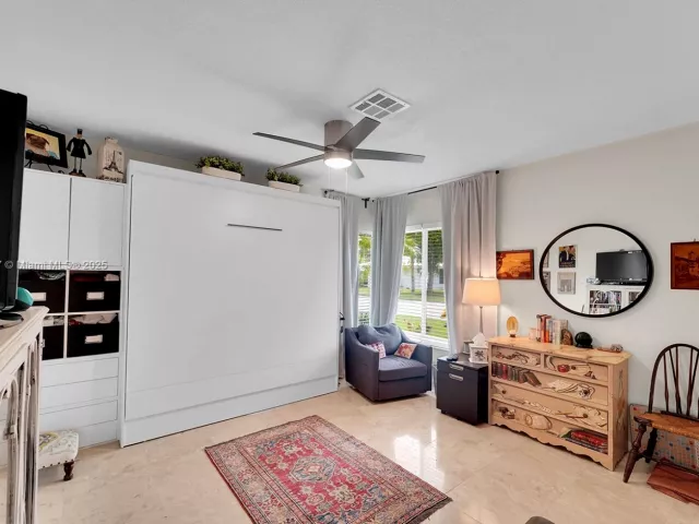 Продажа дома по адресу 1431 S Ocean Blvd #11 - фото 6544959