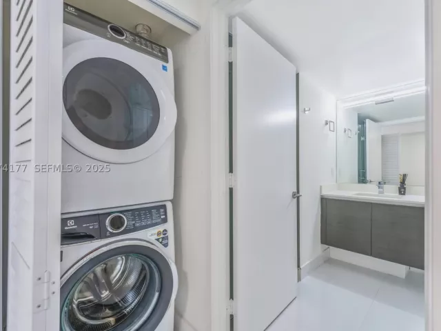 Продажа квартиры #4-803 - фото 9060668