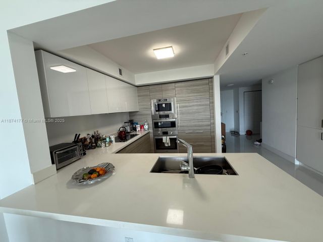 Продажа квартиры #4-803 - фото 6516307