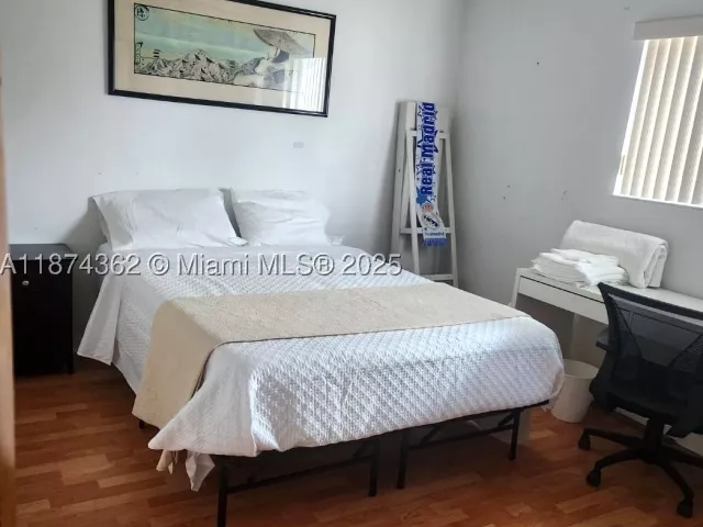 Продажа дома по адресу 11060 SW 143rd Pl - фото 9062579
