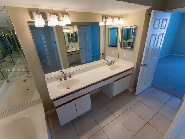 Квартира в аренду номер2207 - фото 6514910