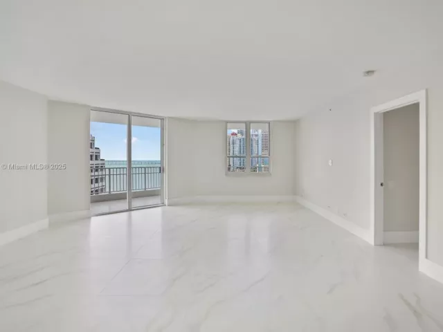 Продажа квартиры #1512 - фото 6515859