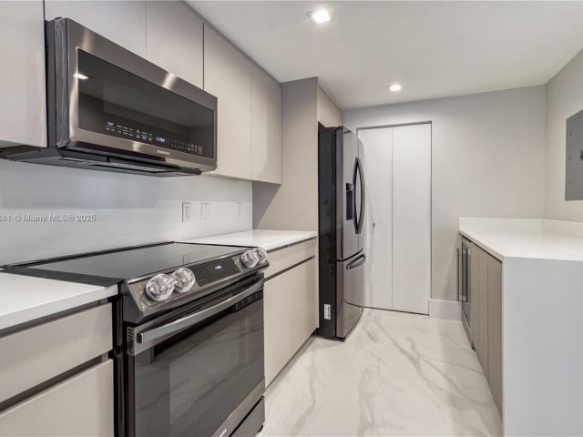 Продажа квартиры #1512 - фото 6515862