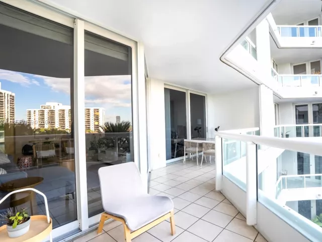 Продажа квартиры #605 - фото 6515115