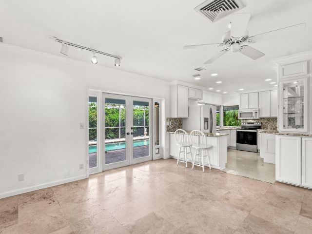 Продажа дома по адресу 671 Juneberry Court - фото 6534470