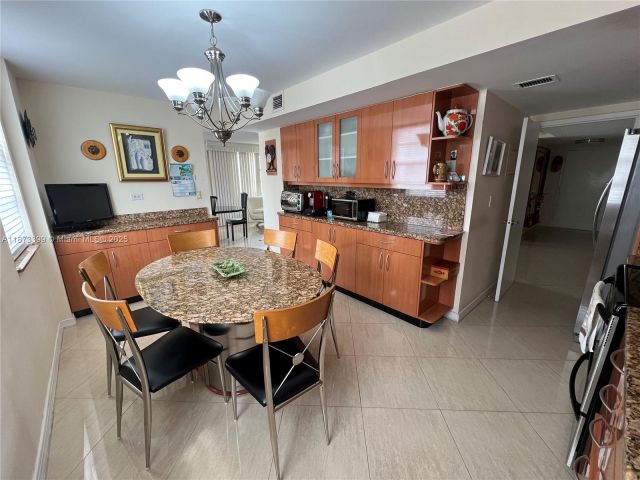 Продажа квартиры #1905 - фото 6516741