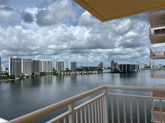 Продажа квартиры #1905 - фото 6516745