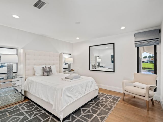 Продажа дома по адресу 910 Greensward Lane - фото 6537980