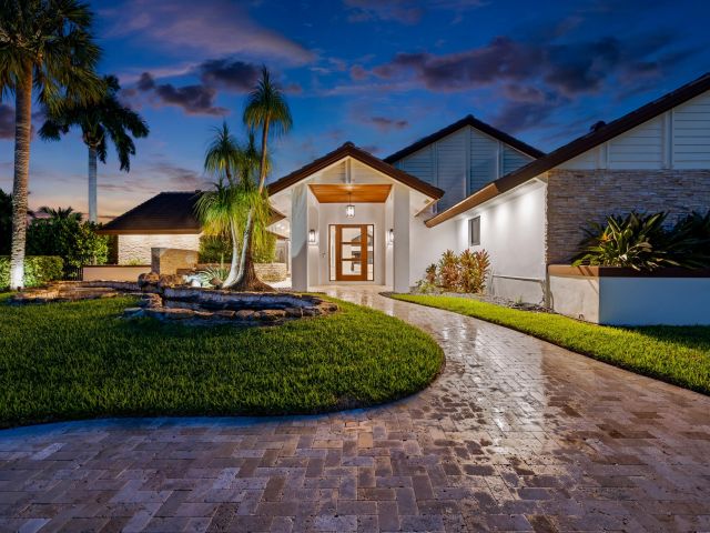 Продажа дома по адресу 910 Greensward Lane - фото 6537997