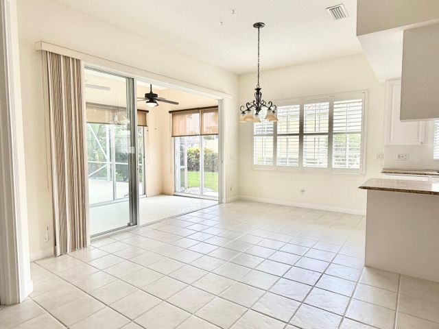 Продажа дома по адресу 2706 James River Road - фото 6534285