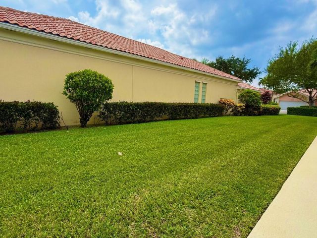 Продажа дома по адресу 2706 James River Road - фото 6534290