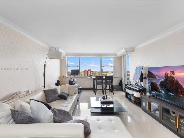 Продажа квартиры #1517 - фото 7443306