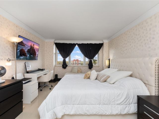 Продажа квартиры #1517 - фото 7443316