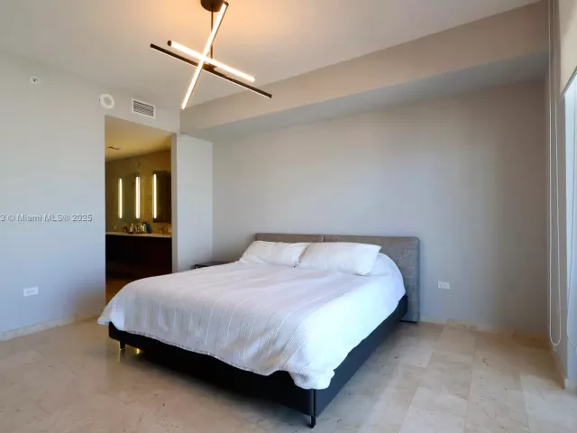 Продажа квартиры #3607 - фото 6515539