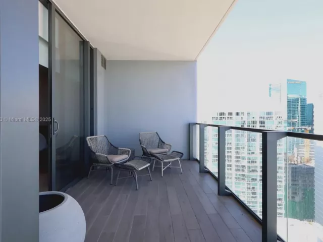 Продажа квартиры #3607 - фото 6515533