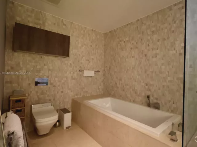 Продажа квартиры #3607 - фото 6515535