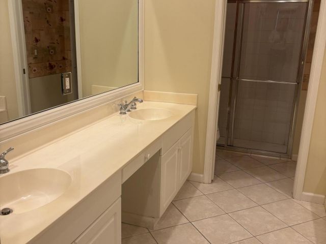 Дом в аренду по адресу 10100 Larkspur Lane - фото 6534271