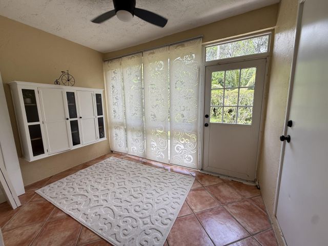 Дом в аренду по адресу 947 Kokomo Key Lane 947 - фото 6533296