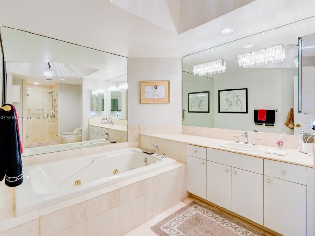 Продажа квартиры #408 - фото 6519088