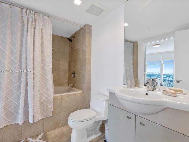 Квартира в аренду номер4107 - фото 6520053