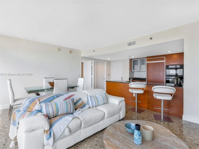 Квартира в аренду номер4107 - фото 6520061