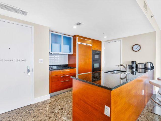 Квартира в аренду номер4107 - фото 6520065